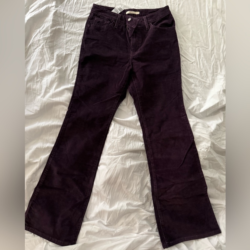 Levi’s 726 HIGH RISE FLARE CORDUROY WOMEN'S JEANS